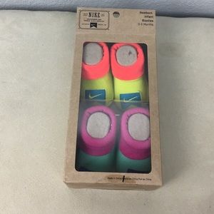 Nike newborn booties 0-6 months